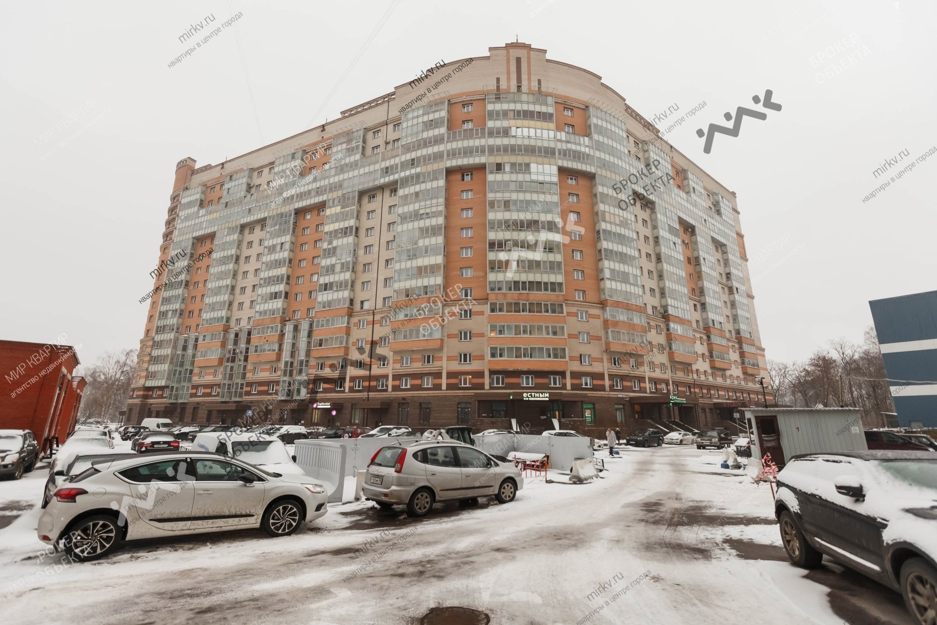 2 комн. кв. 60 m2 9/16 этаж Беринга ул., д.23, к.1 Арендовать по цене 43000  ₽